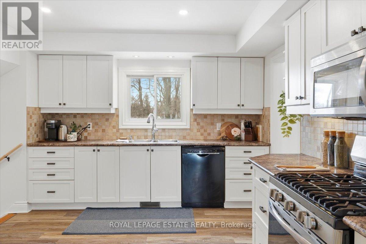 102 Greenfield Park, Belleville, Ontario  K0K 1V0 - Photo 14 - X12876944