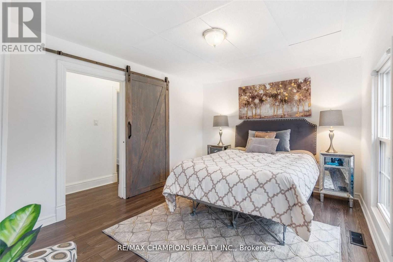 133 Victoria Avenue, Hamilton, Ontario  L8L 5E6 - Photo 5 - X12905614