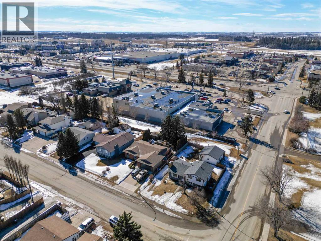 4 Barrett Drive, Red Deer, Alberta  T4R 1J3 - Photo 47 - A2293881