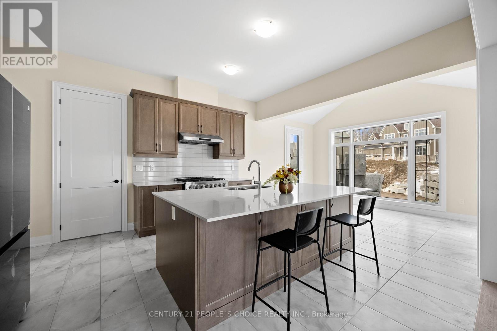 6 Aldwinckle Avenue, Oro-Medonte, Ontario  L0L 2L0 - Photo 44 - S12823134