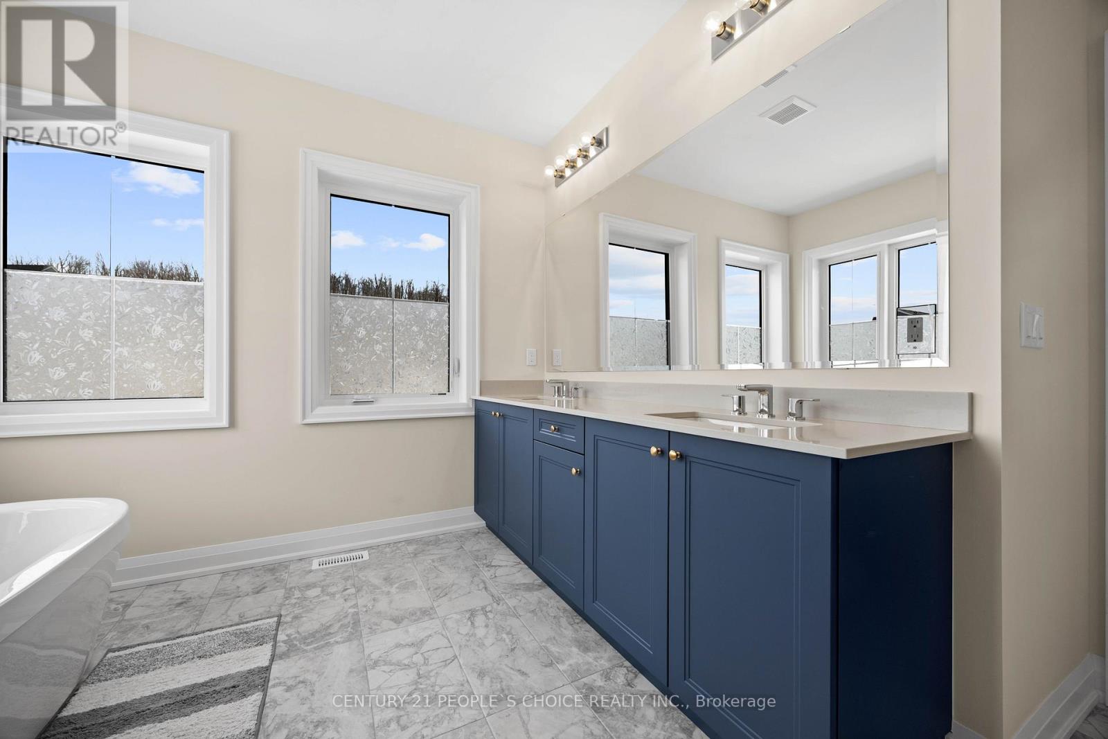 6 Aldwinckle Avenue, Oro-Medonte, Ontario  L0L 2L0 - Photo 32 - S12823166