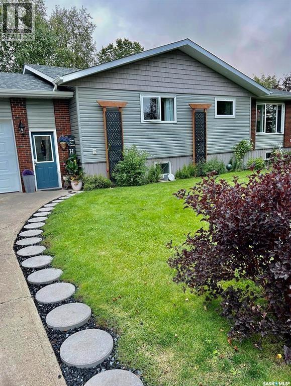 420 Logan Avenue, White Fox, Saskatchewan  S0J 0B1 - Photo 2 - SK030973