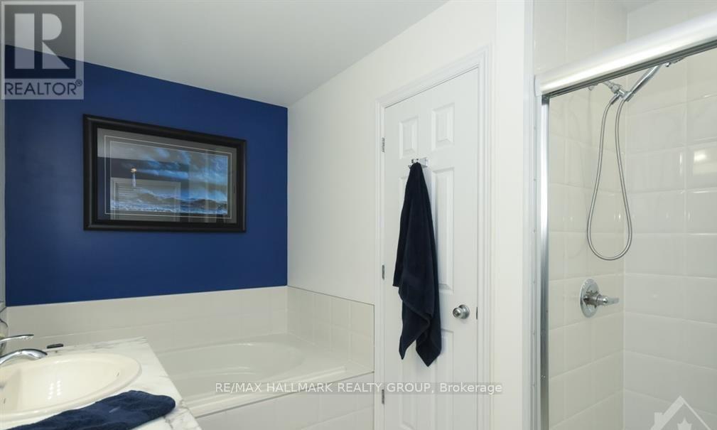 659 Petrichor Crescent, Ottawa, Ontario  K4A 0Y4 - Photo 12 - X12866570