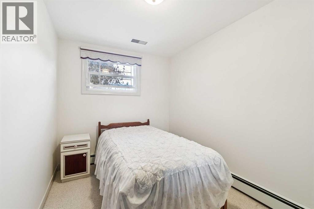 1228 Richland Road NE, Calgary, Alberta  T2E 5M5 - Photo 24 - A2271078