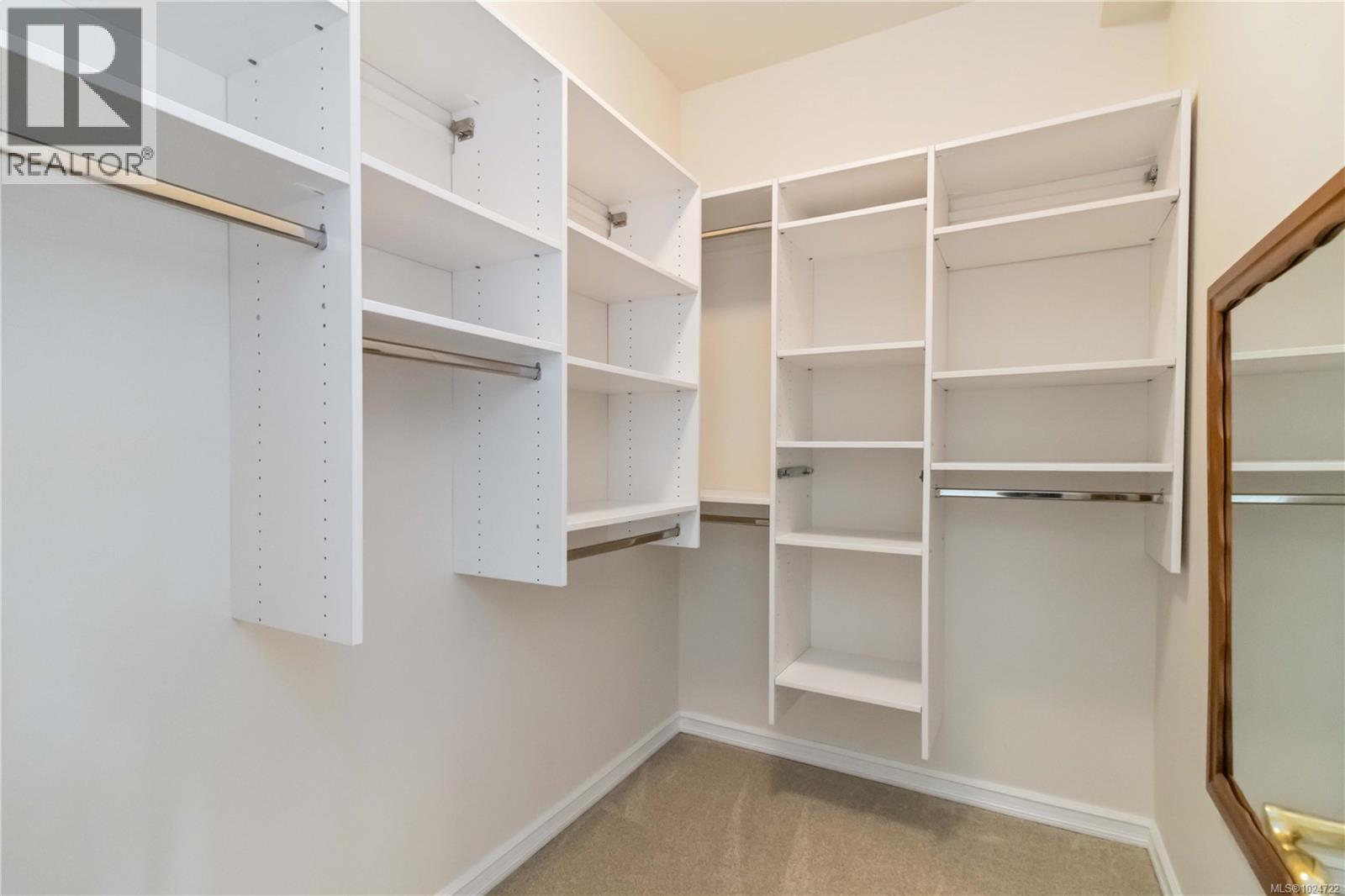 203 165 Kimta Rd, Victoria, British Columbia  V9A 7P1 - Photo 17 - 1024722