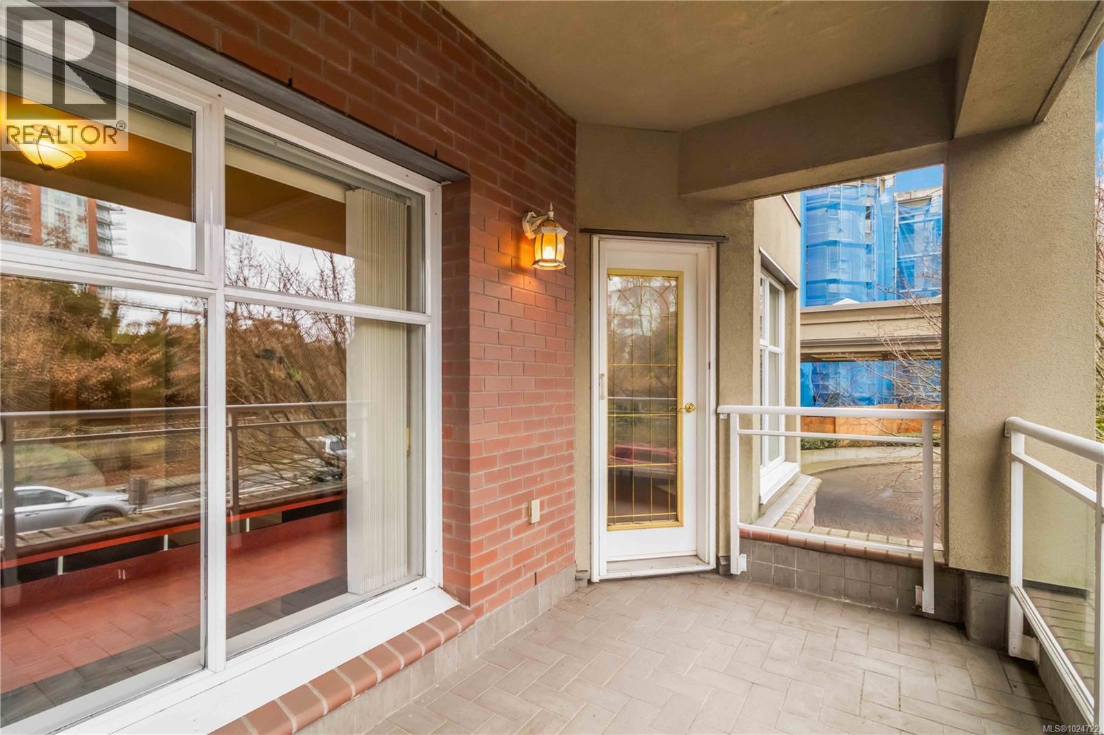 203 165 Kimta Rd, Victoria, British Columbia  V9A 7P1 - Photo 24 - 1024722