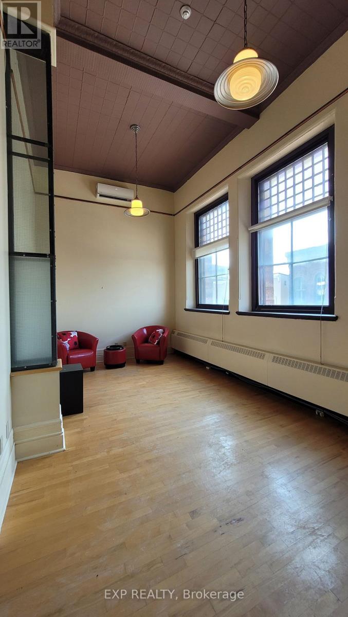 2 - 73 Mill Street, Mississippi Mills, Ontario K0A 1A0 - Photo 1 - X12905688