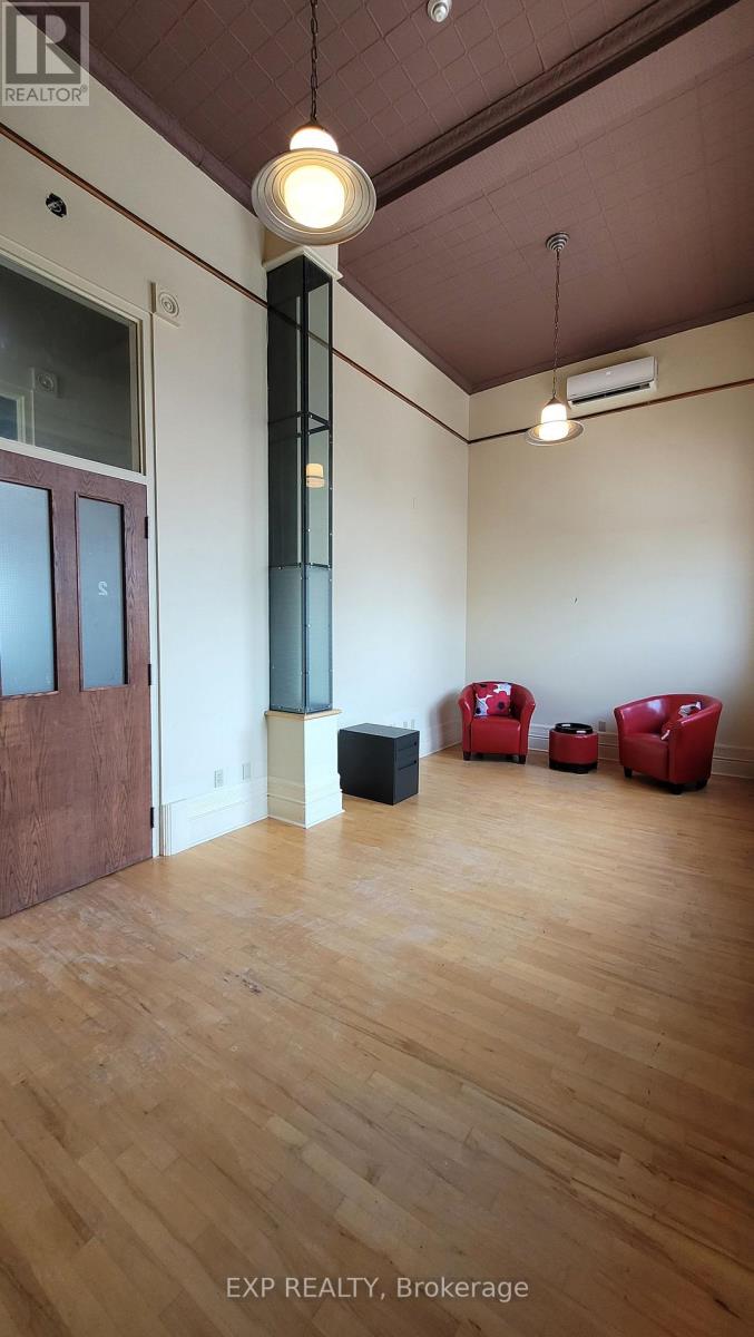 2 - 73 Mill Street, Mississippi Mills, Ontario K0A 1A0 - Photo 2 - X12905688