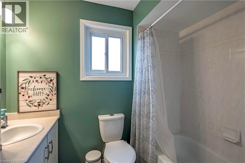 17 Burnside Street, Caledonia, Ontario  N3W 2K4 - Photo 23 - 40810920