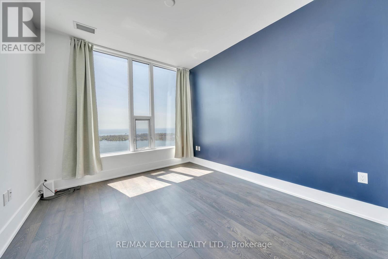 5009 - 10 York Street, Toronto, Ontario  M5J 0E1 - Photo 12 - C12905674