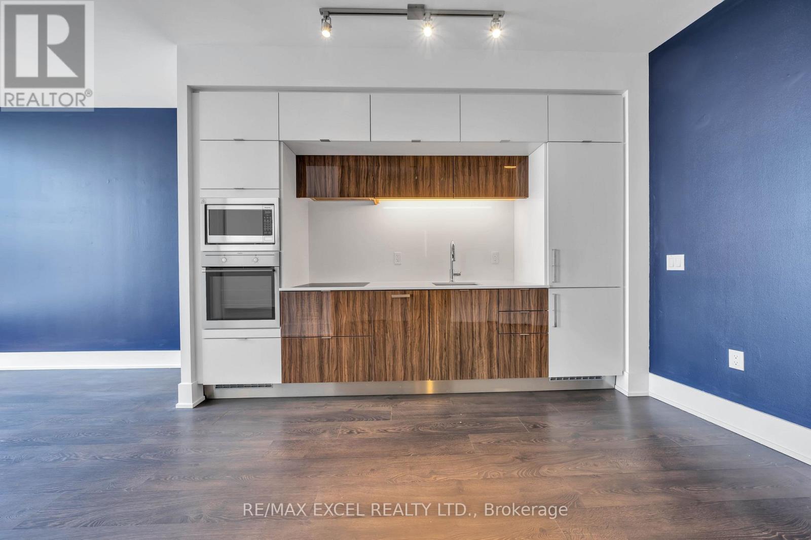 5009 - 10 York Street, Toronto, Ontario  M5J 0E1 - Photo 9 - C12905674