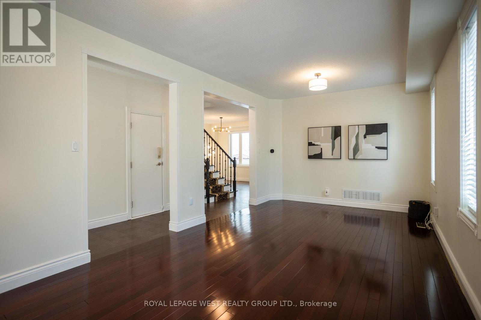 52 Long Island Crescent, Toronto, Ontario  M1C 5E4 - Photo 2 - E12905668