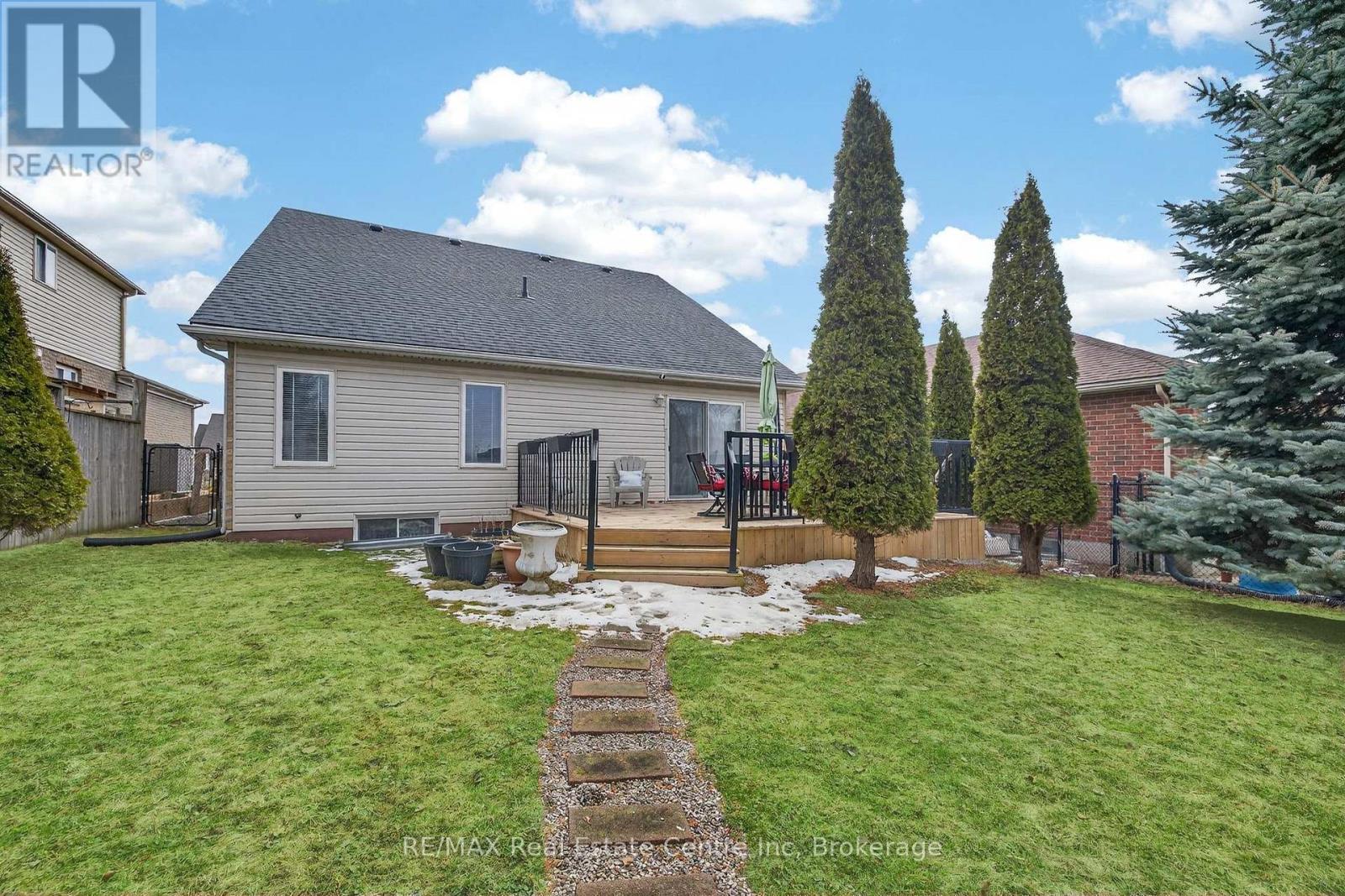 91 Flaherty Drive, Guelph, Ontario  N1K 1Y7 - Photo 38 - X12905650