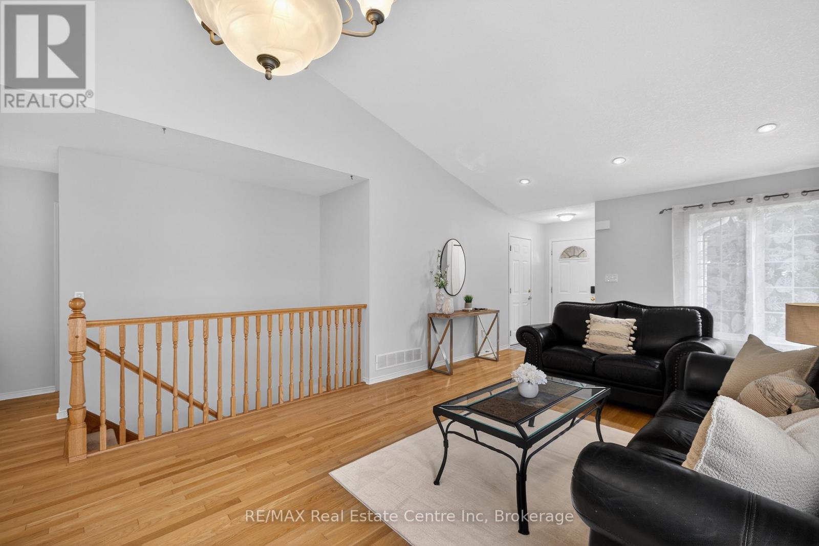 91 Flaherty Drive, Guelph, Ontario  N1K 1Y7 - Photo 9 - X12905650