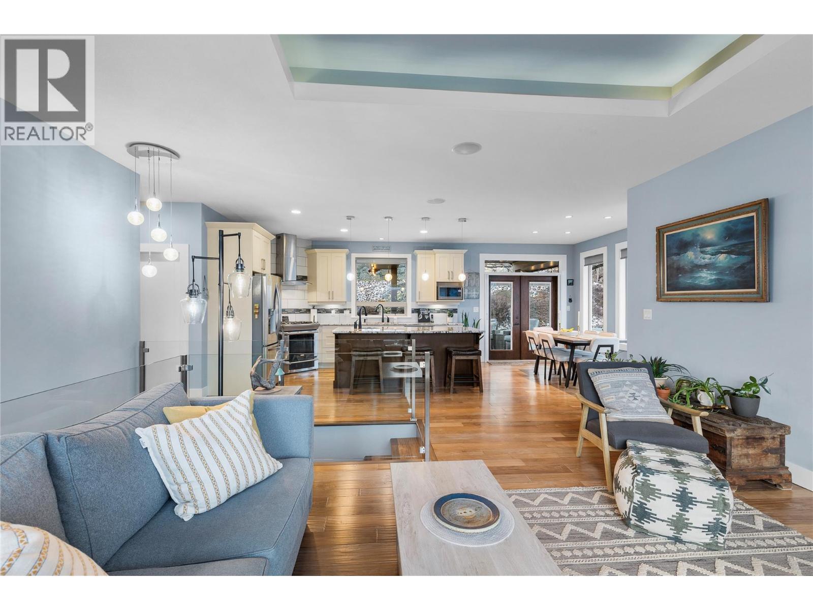 529 Whitecourt Place, Vernon, British Columbia  V1B 4B1 - Photo 13 - 10379337