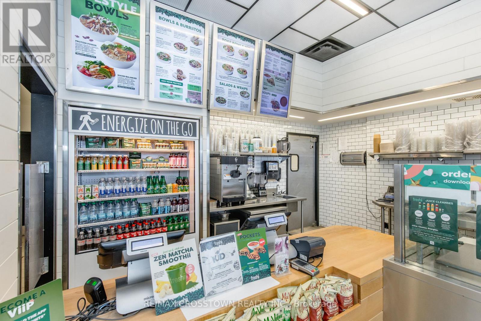 1484 Innisfil Beach Road, Innisfil, Ontario  L9S 0N1 - Photo 15 - N12905640