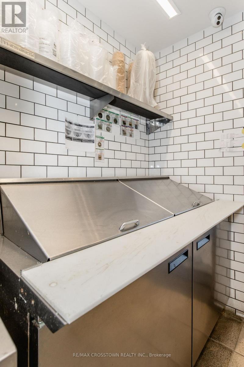 1484 Innisfil Beach Road, Innisfil, Ontario  L9S 0N1 - Photo 27 - N12905640