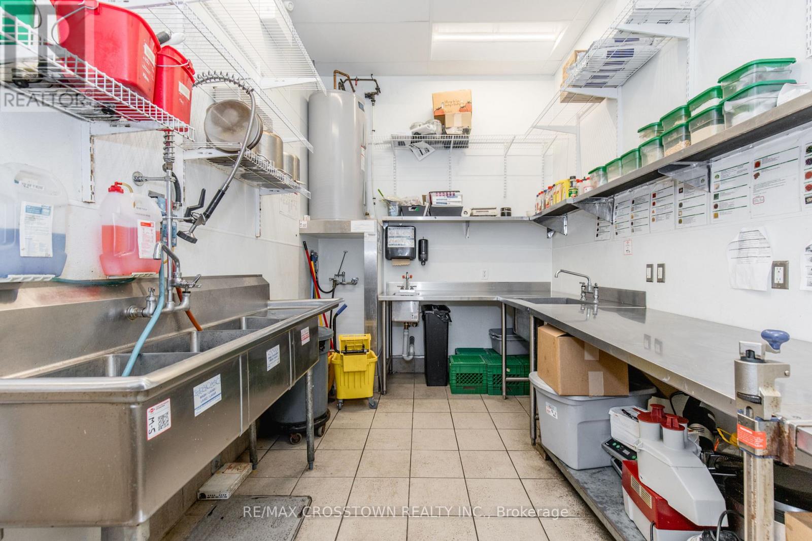 1484 Innisfil Beach Road, Innisfil, Ontario  L9S 0N1 - Photo 34 - N12905640