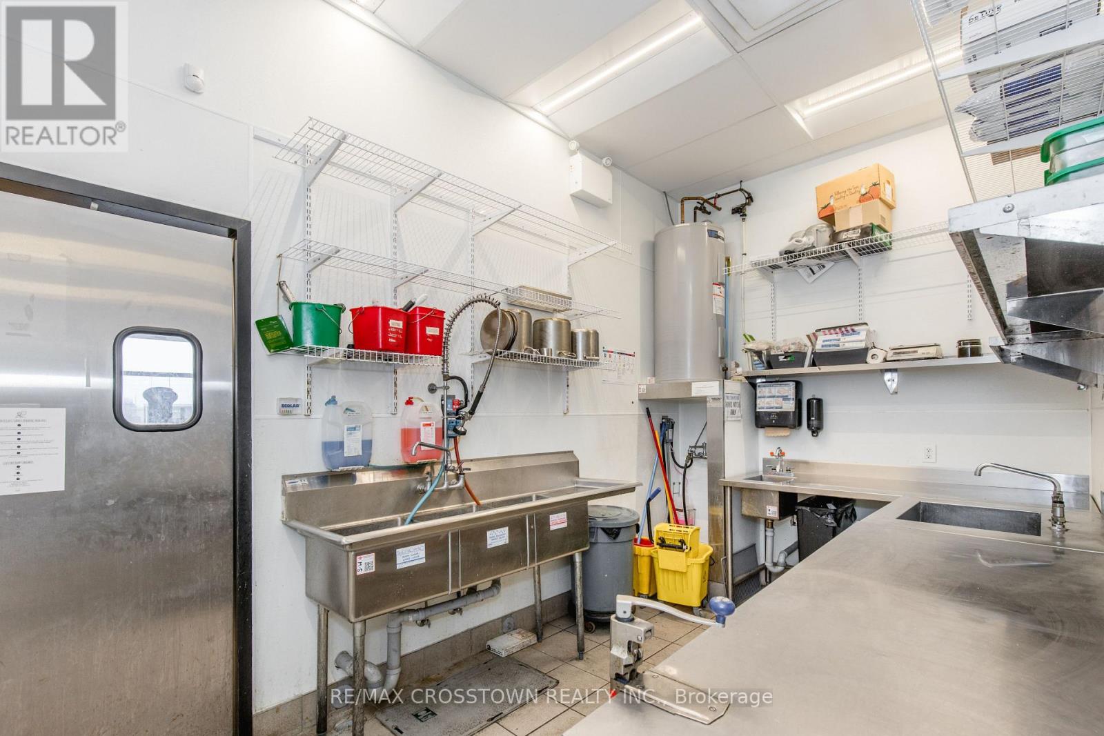 1484 Innisfil Beach Road, Innisfil, Ontario  L9S 0N1 - Photo 35 - N12905640