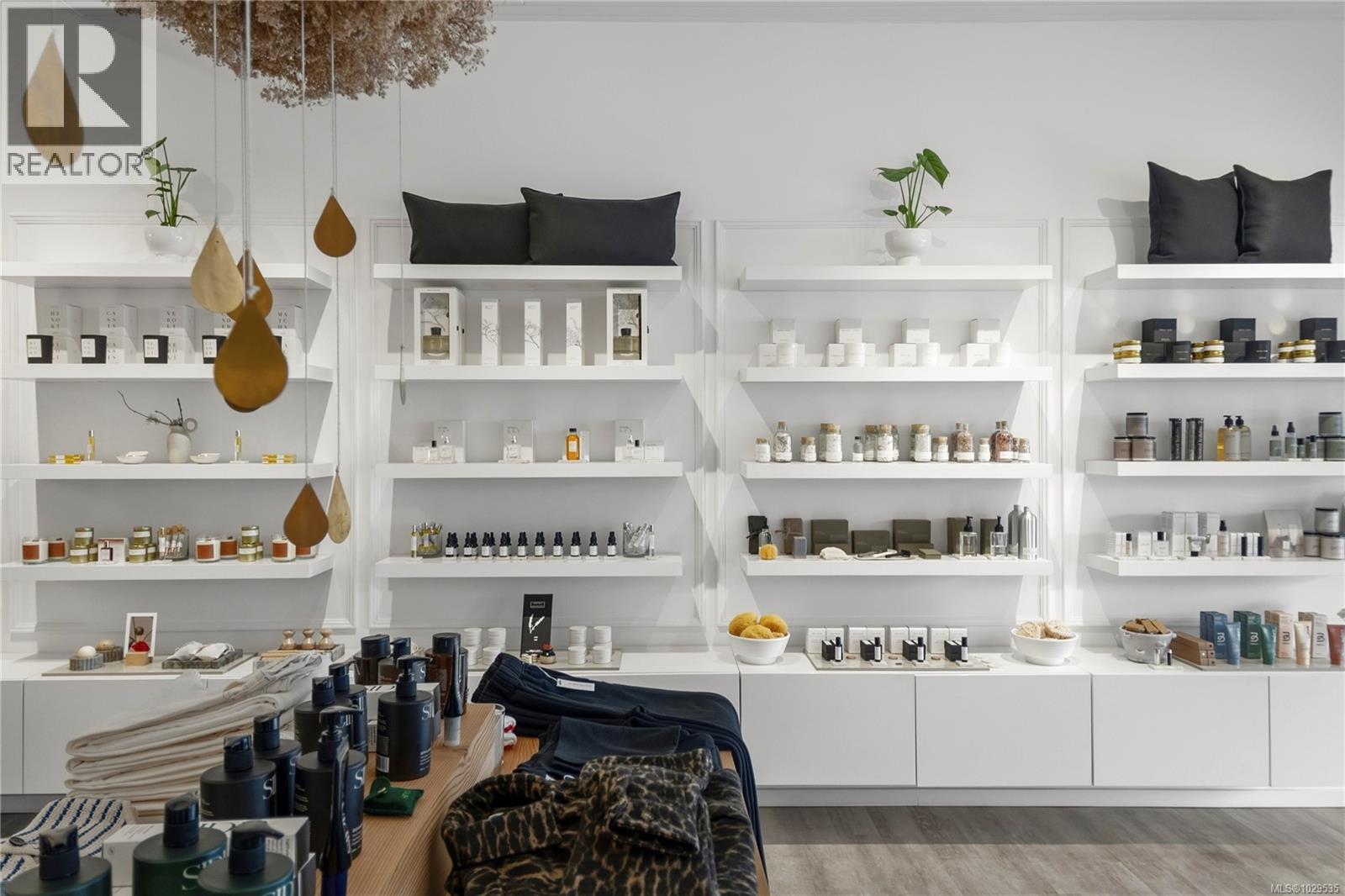 338 5th St, Courtenay, British Columbia  V9N 1K1 - Photo 15 - 1029535