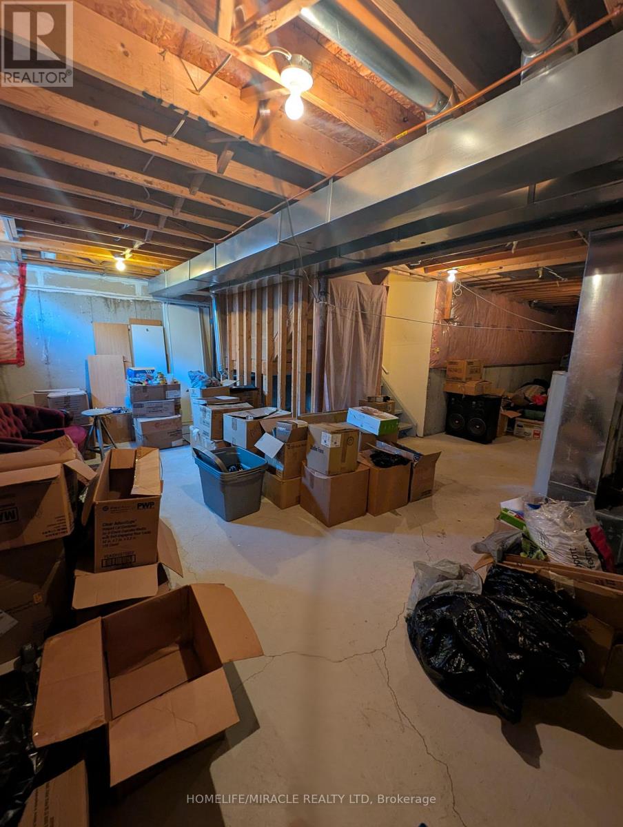 3115 Edgar Avenue, Burlington, Ontario  L7M 0A6 - Photo 15 - W12905646