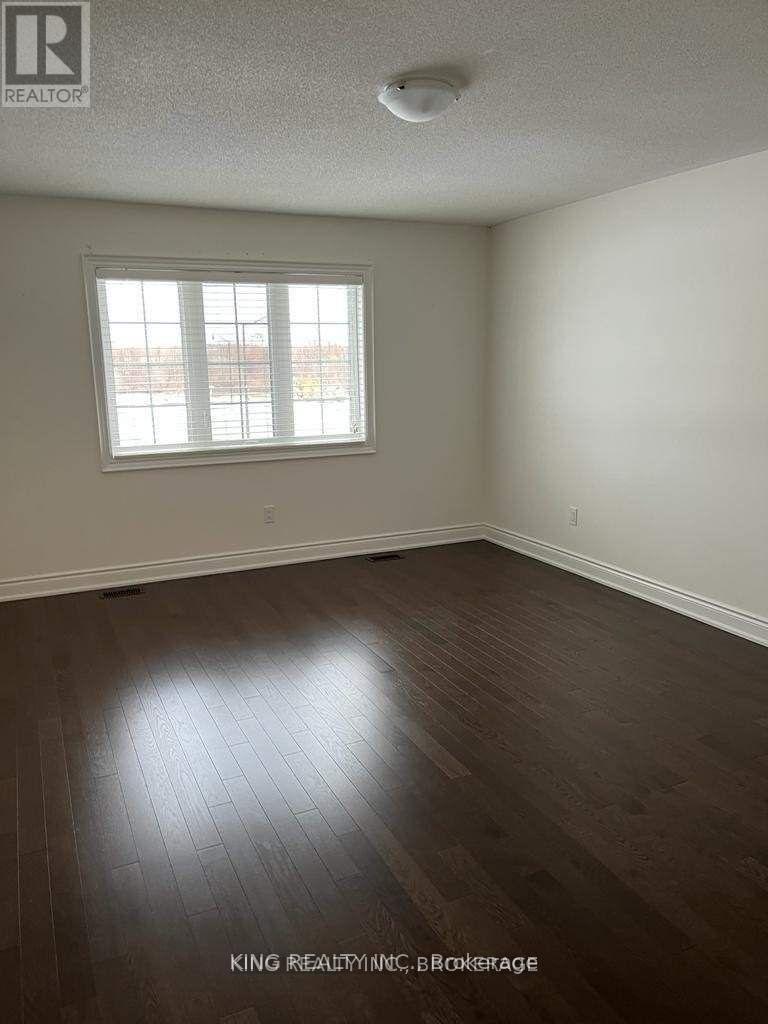 6 Fordham Rd N, Brampton, Ontario  L6Y 6K2 - Photo 8 - W12905648