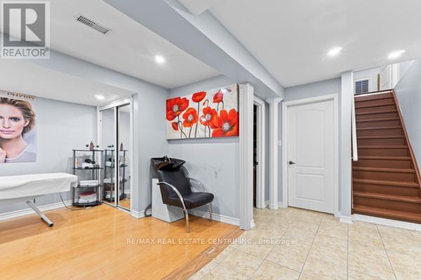 51 Good Hope Road, Brampton, Ontario  L6R 3L4 - Photo 37 - W12905658