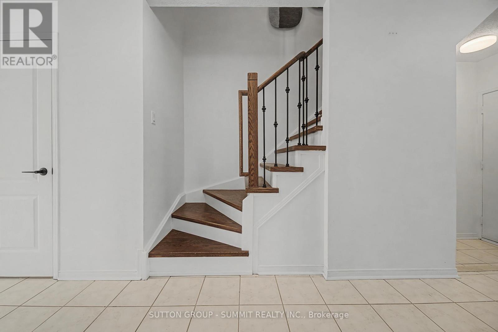 121 Willow Park Drive, Brampton, Ontario  L6R 2N3 - Photo 14 - W12905686