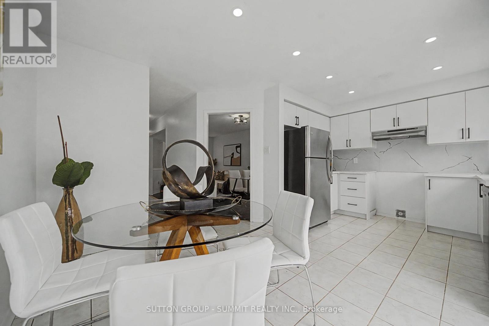 121 Willow Park Drive, Brampton, Ontario  L6R 2N3 - Photo 20 - W12905686