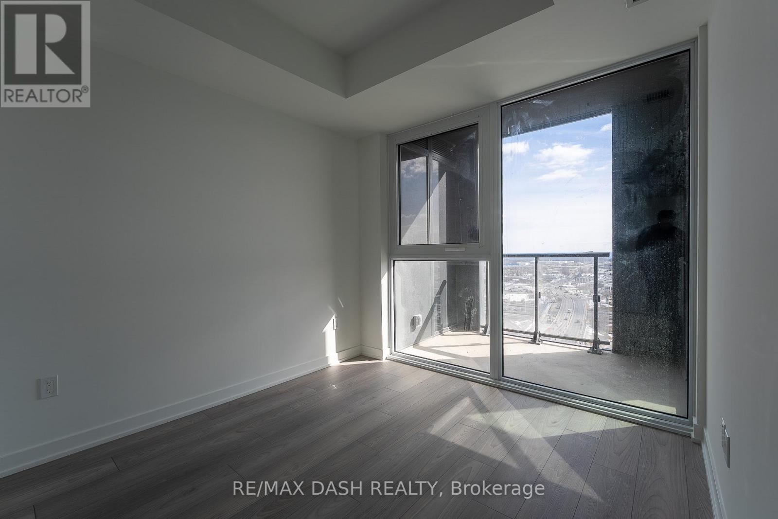 1606 - 1007 The Queensway Avenue, Toronto, Ontario  M8Z 0H4 - Photo 12 - W12905702