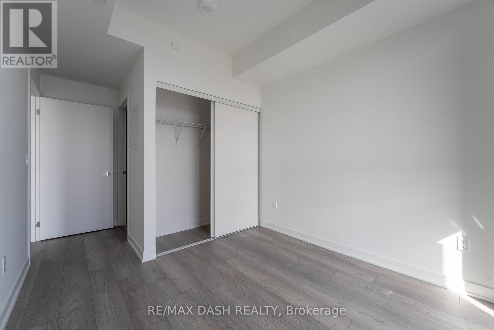 1606 - 1007 The Queensway Avenue, Toronto, Ontario  M8Z 0H4 - Photo 13 - W12905702