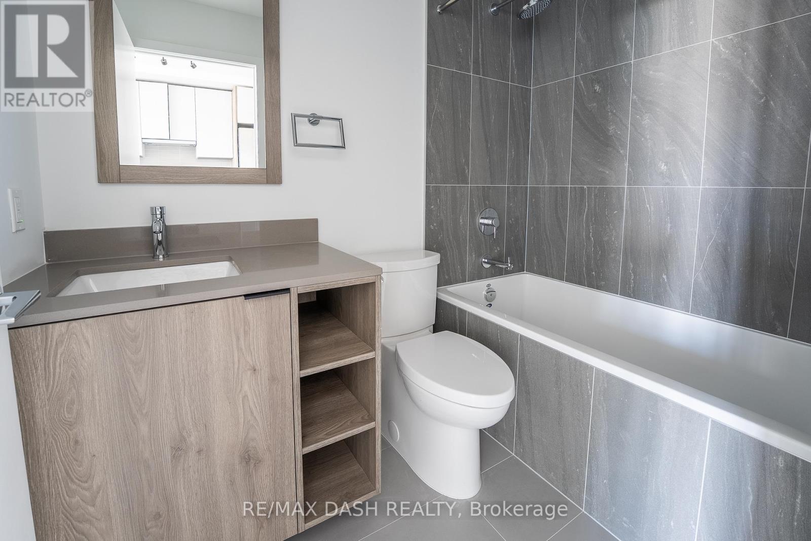 607 - 1007 The Queensway Avenue, Toronto, Ontario  M8Z 0H4 - Photo 9 - W12905704