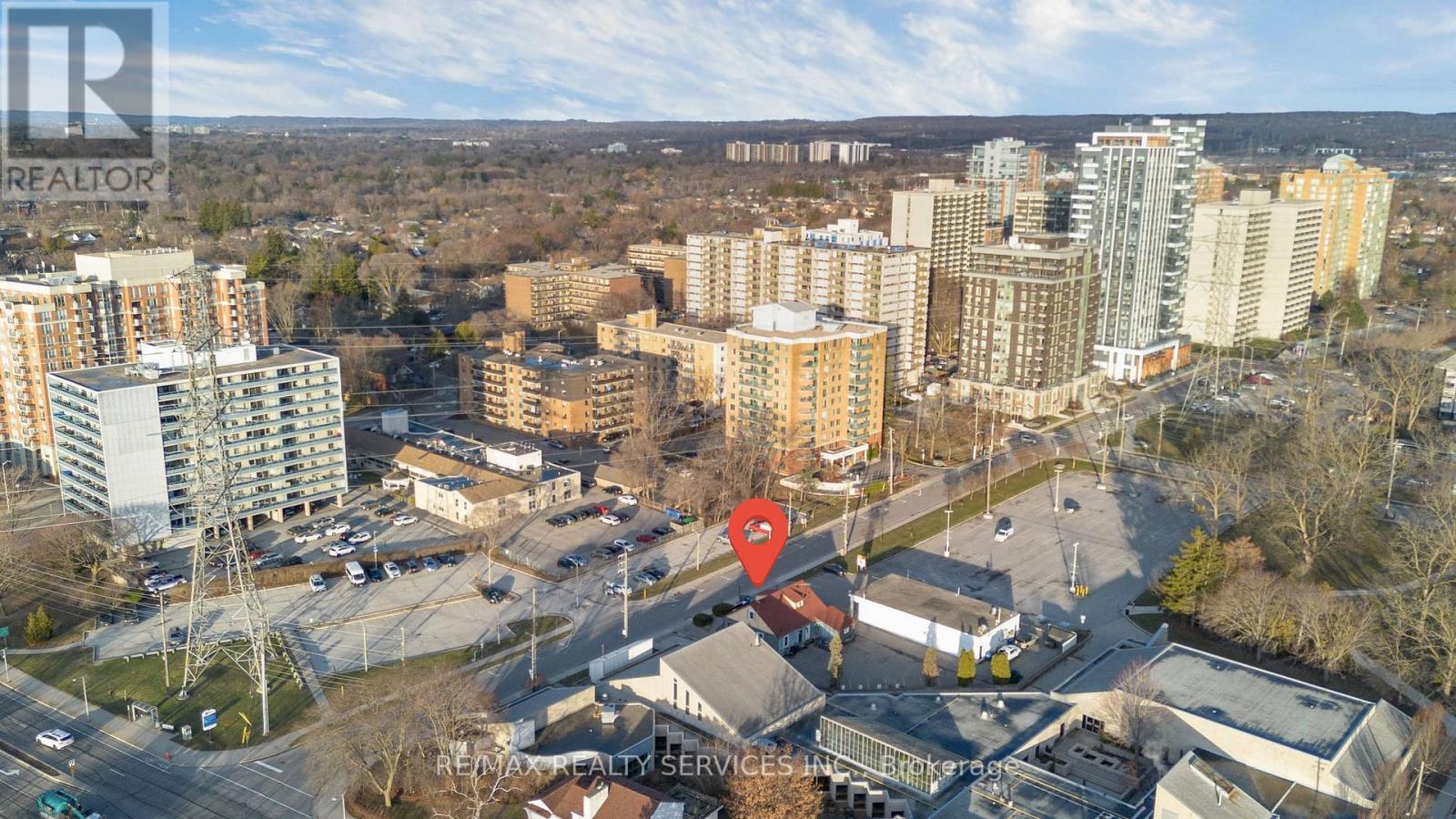 431 Brock Avenue, Burlington, Ontario  L7S 1M8 - Photo 8 - W12905706