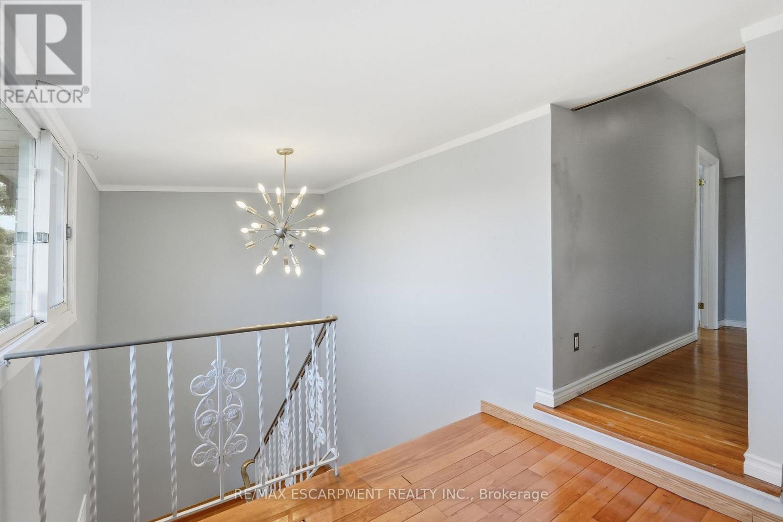 864 Highway 8, Hamilton, Ontario  L8E 5J3 - Photo 18 - X12905670