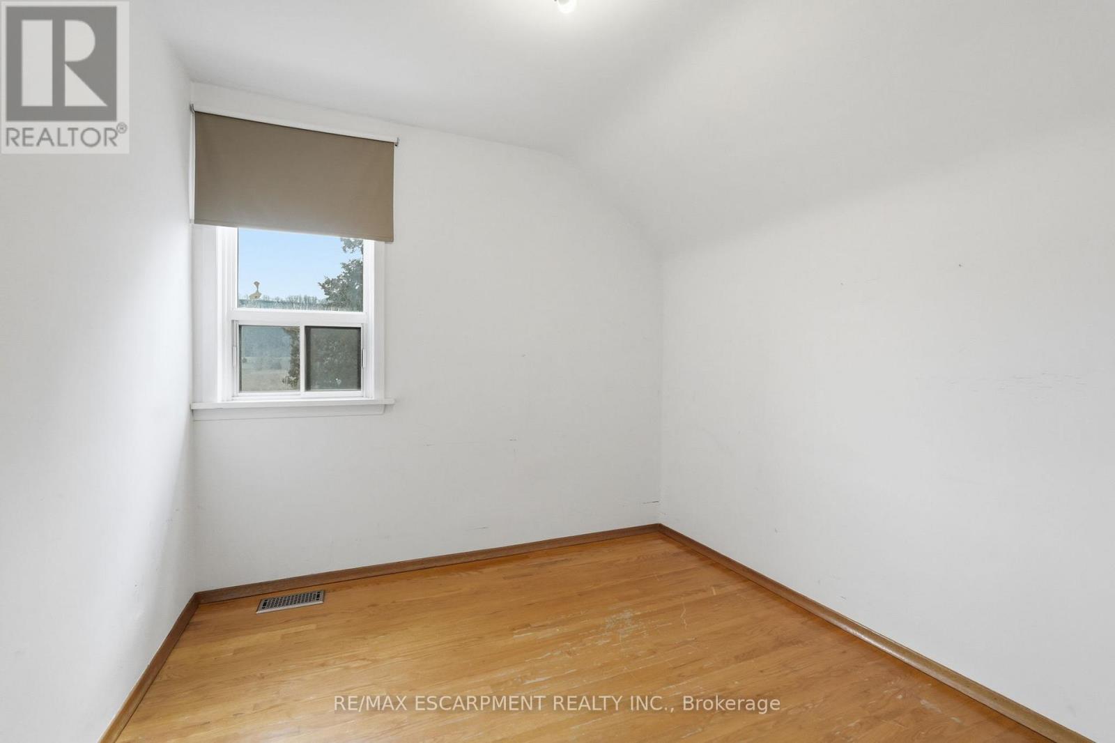 864 Highway 8, Hamilton, Ontario  L8E 5J3 - Photo 33 - X12905670