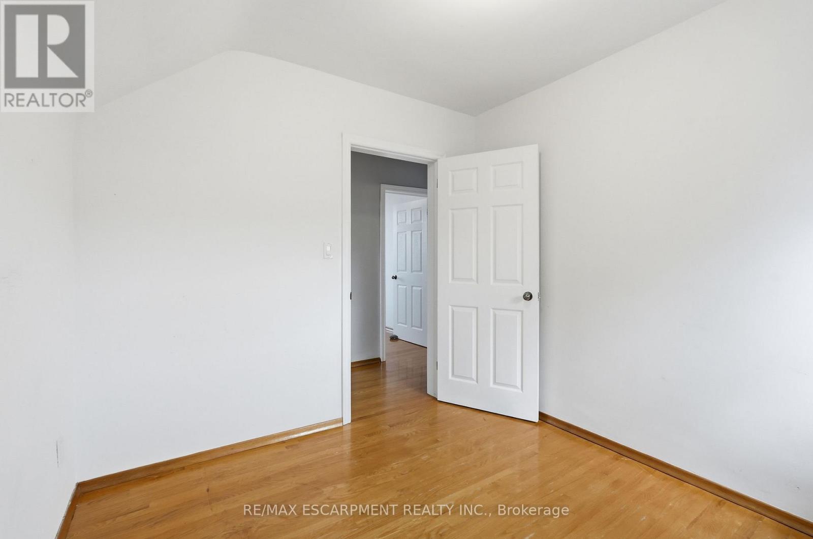 864 Highway 8, Hamilton, Ontario  L8E 5J3 - Photo 34 - X12905670