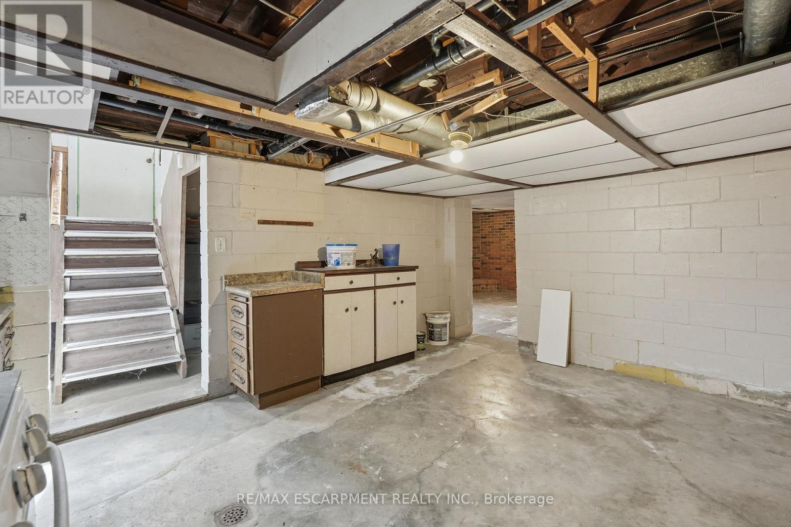 864 Highway 8, Hamilton, Ontario  L8E 5J3 - Photo 39 - X12905670