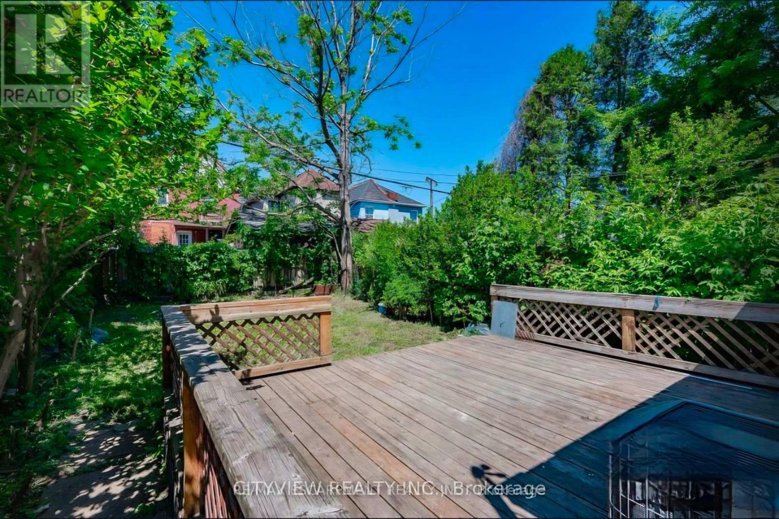 281 Wentworth Street, Hamilton, Ontario  L8L 5V9 - Photo 13 - X12885270