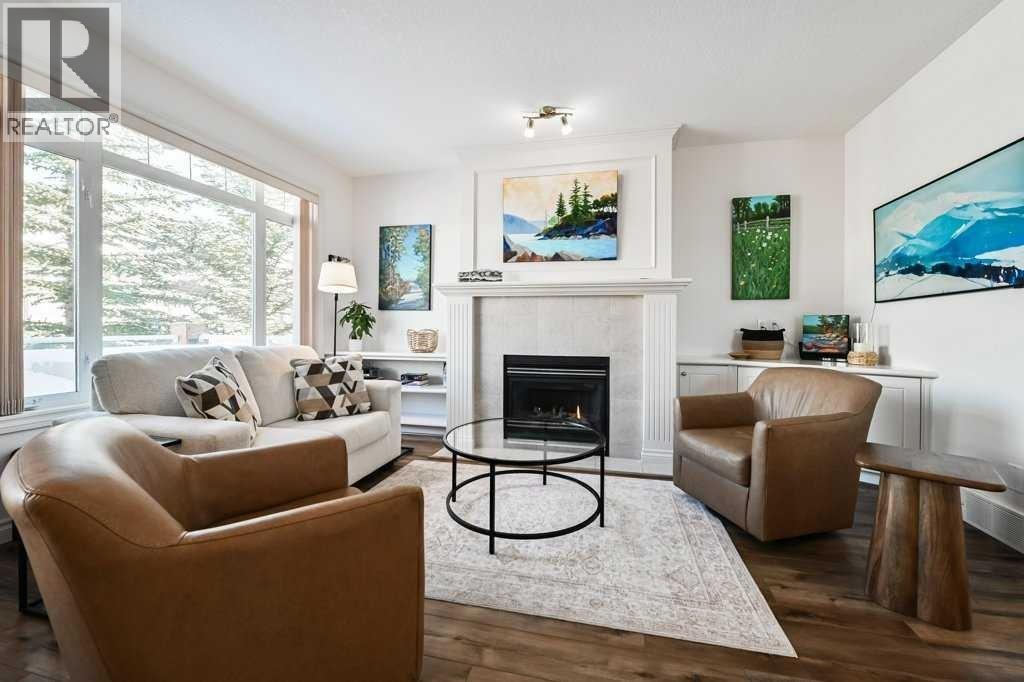 56 Discovery Woods Villas Sw, Calgary, Alberta  T3H 5A7 - Photo 4 - A2284861