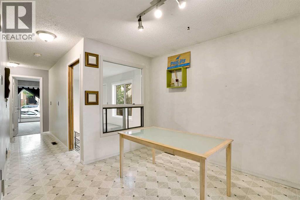 7915 Ranchview Drive NW, Calgary, Alberta  t3g 1s7 - Photo 14 - A2279961