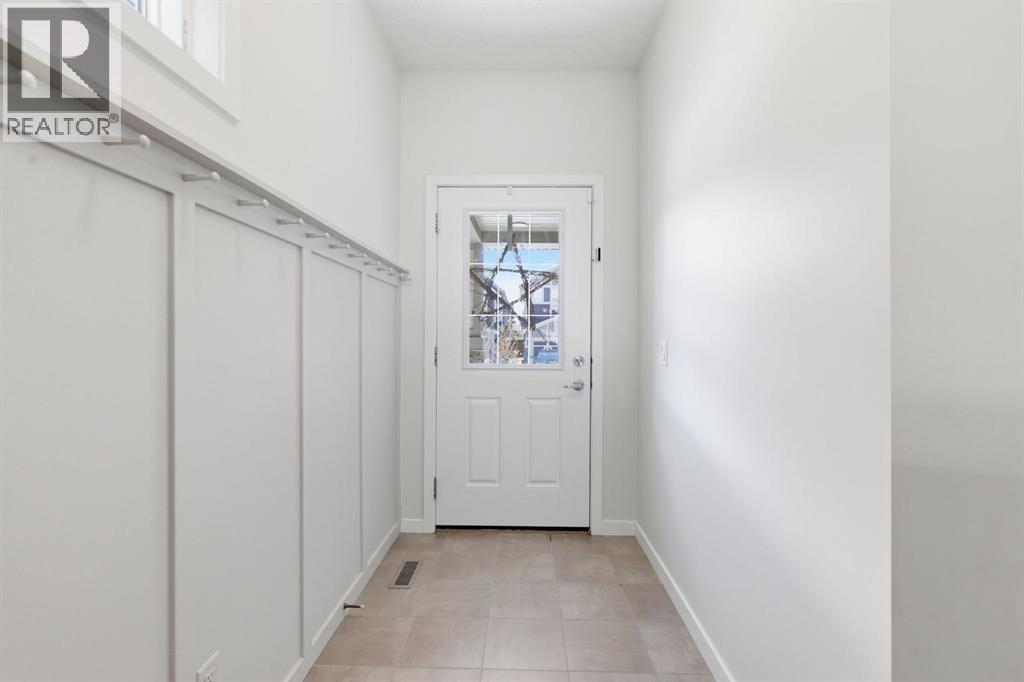 316 Sundown View, Cochrane, Alberta  T4C 2R2 - Photo 17 - A2294661