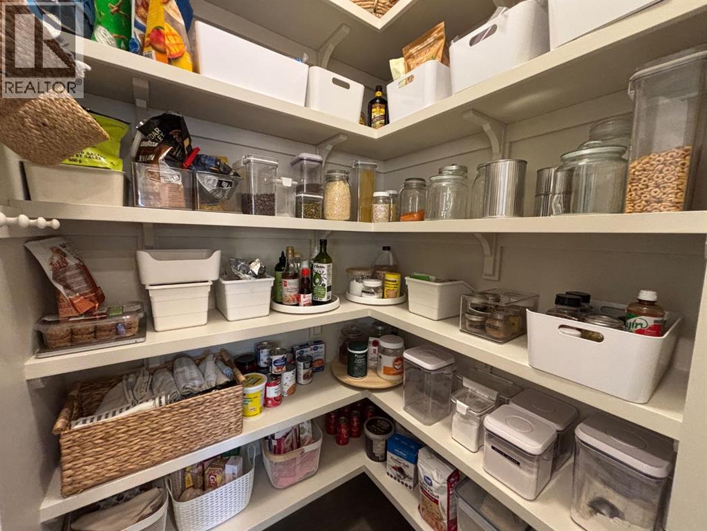 316 Sundown View, Cochrane, Alberta  T4C 2R2 - Photo 11 - A2294661