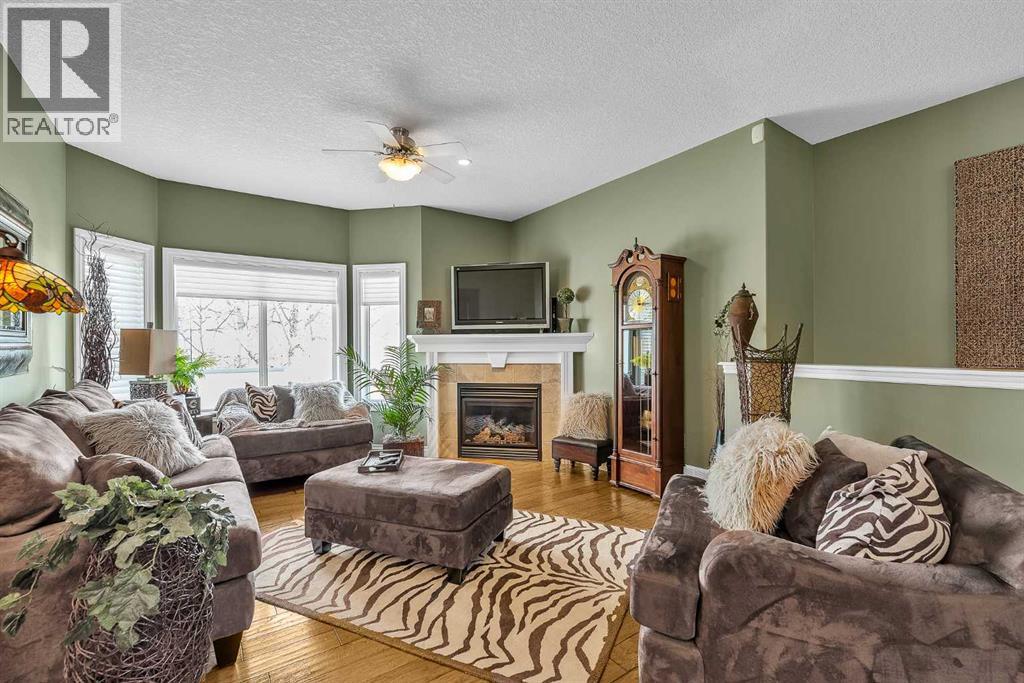 117 River Heights View, Cochrane, Alberta  T4C 0E6 - Photo 18 - A2295228