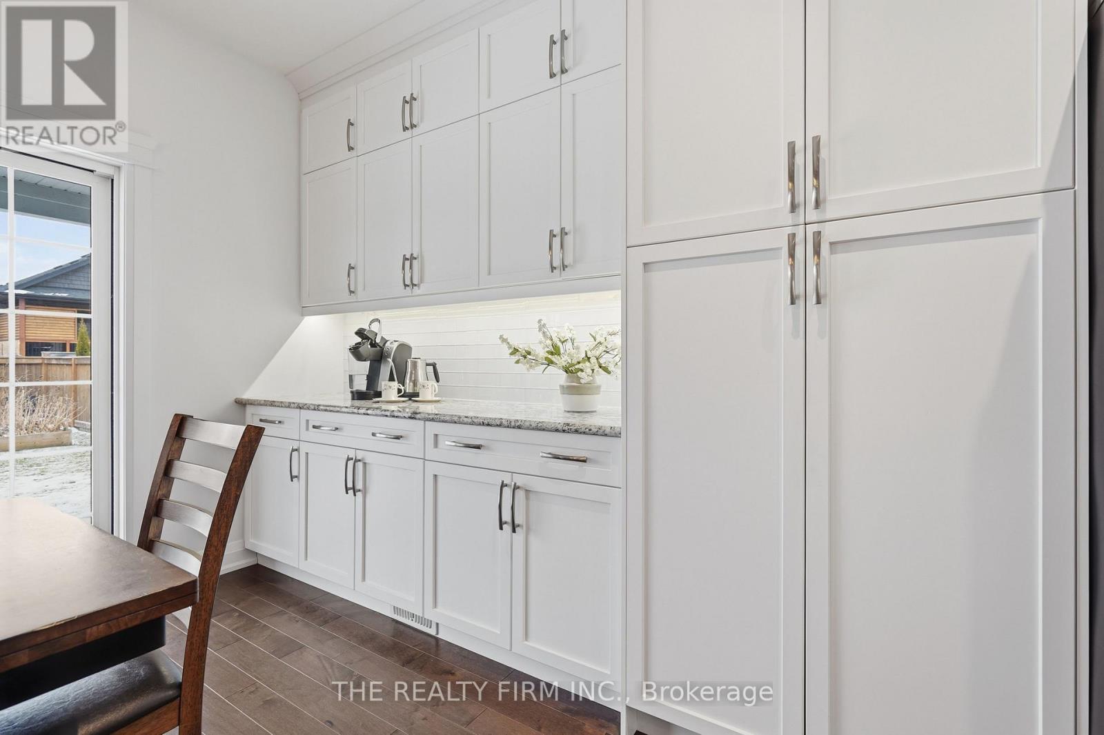 84 Collins Way, Strathroy-Caradoc, Ontario  N7G 0G2 - Photo 16 - X12905712