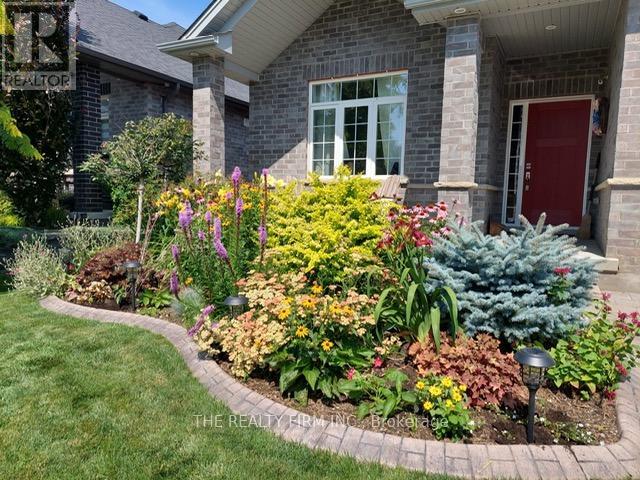 84 Collins Way, Strathroy-Caradoc, Ontario  N7G 0G2 - Photo 43 - X12905712