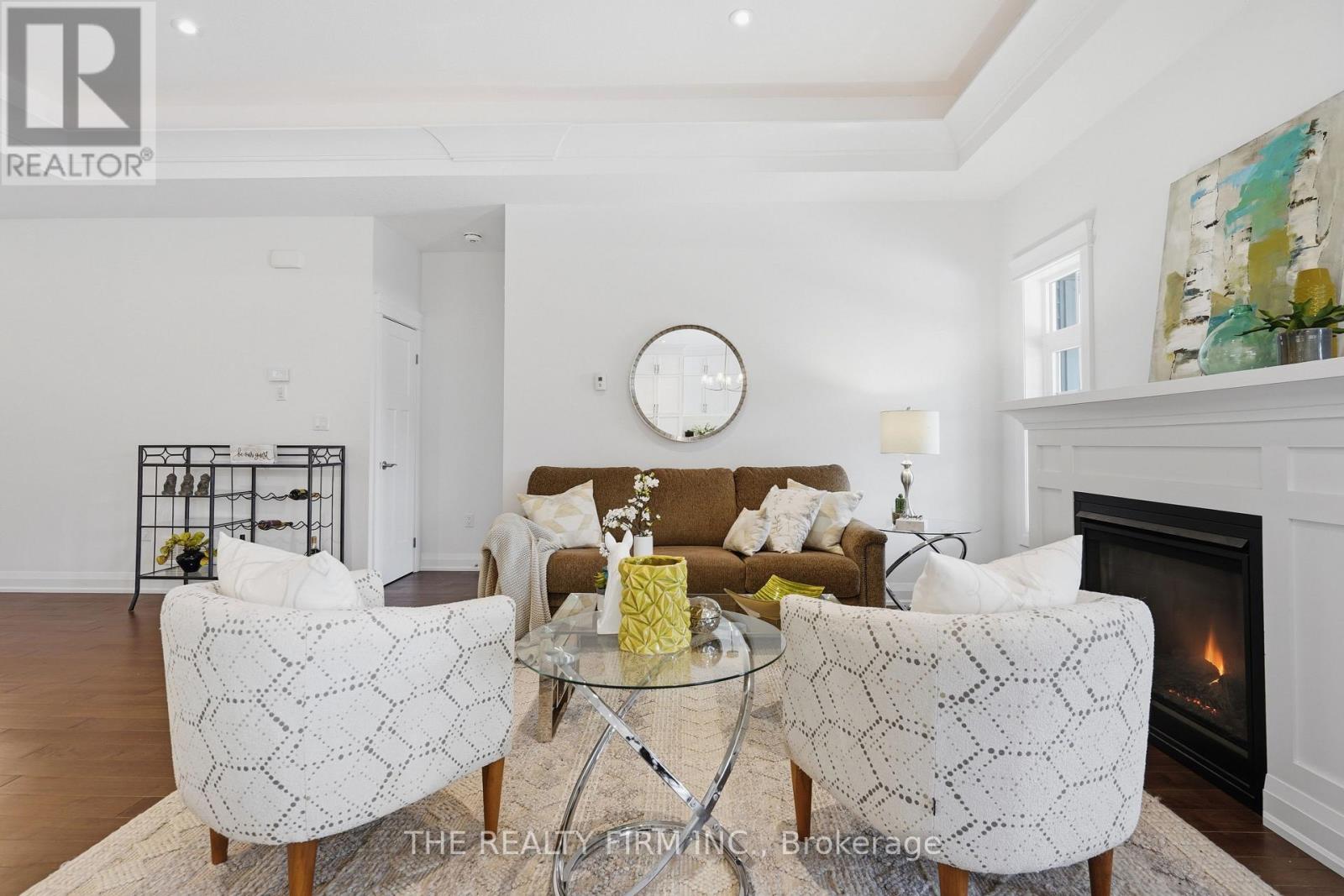 84 Collins Way, Strathroy-Caradoc, Ontario  N7G 0G2 - Photo 7 - X12905712