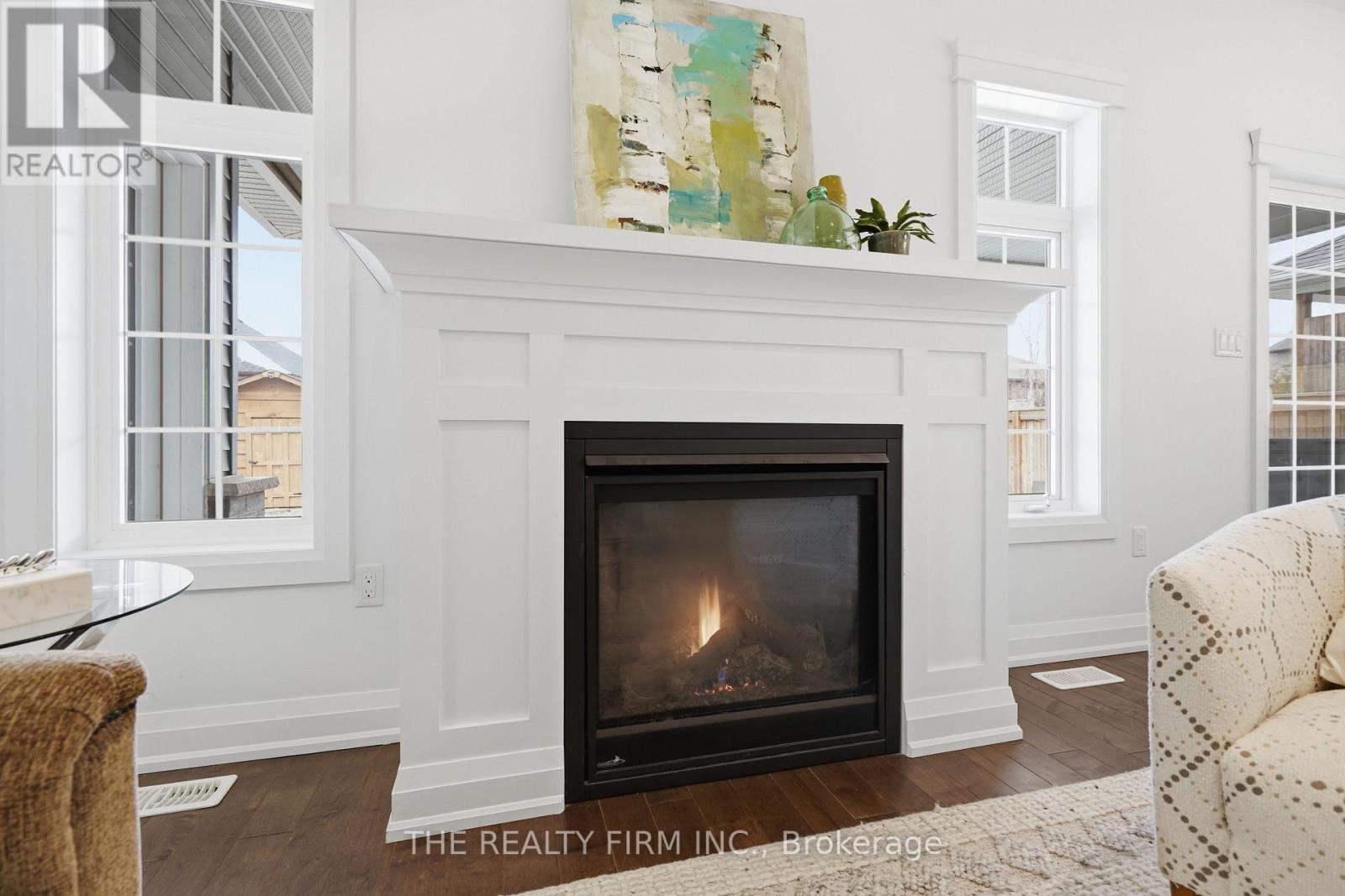 84 Collins Way, Strathroy-Caradoc, Ontario  N7G 0G2 - Photo 8 - X12905712