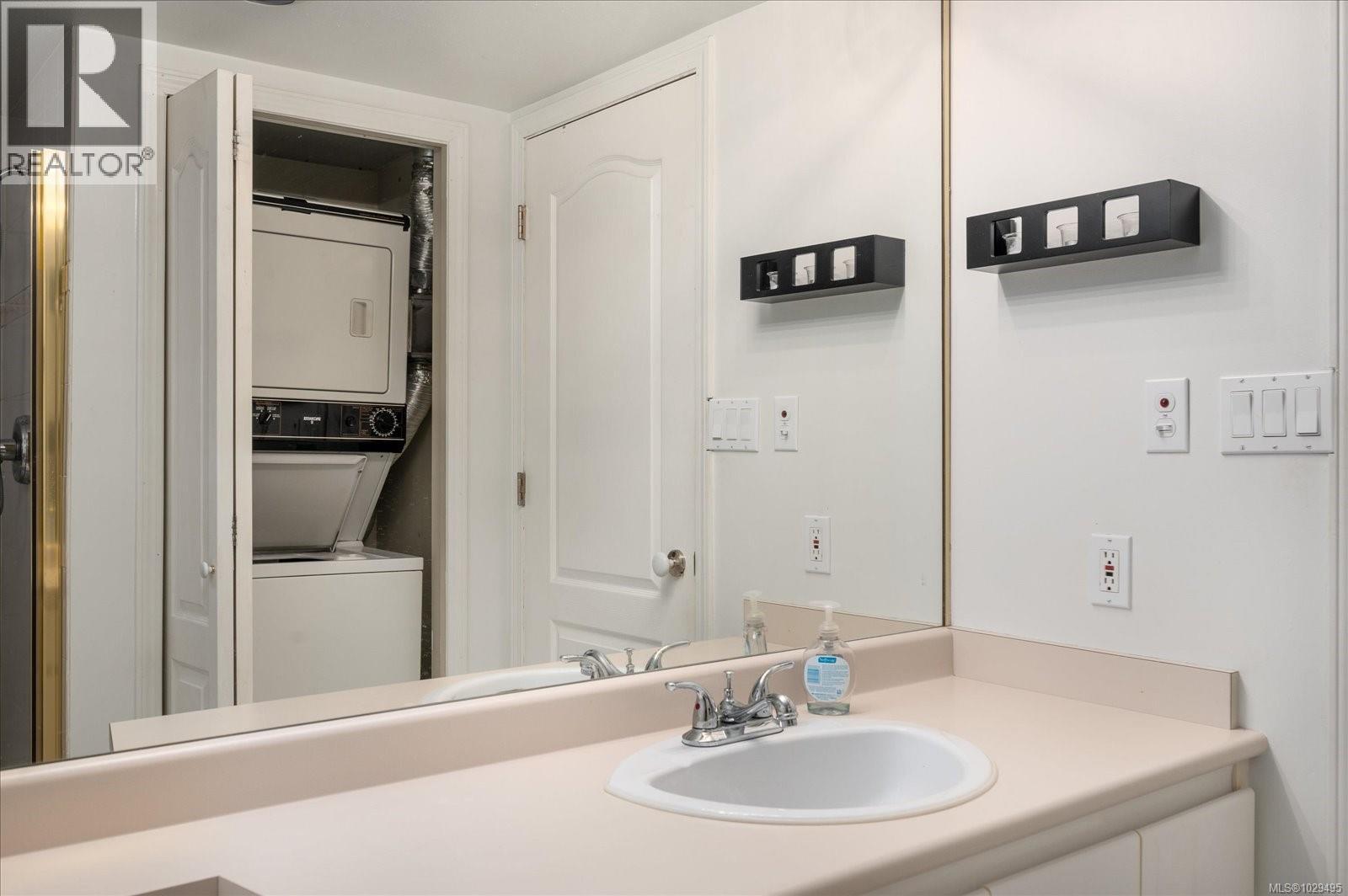 110 150 Promenade Dr, Nanaimo, British Columbia  V9R 6M6 - Photo 26 - 1029495