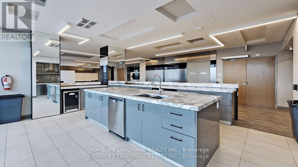 1507 - 1603 Eglinton Avenue W, Toronto, Ontario M6E 2H1 - Photo 31 - C12905724