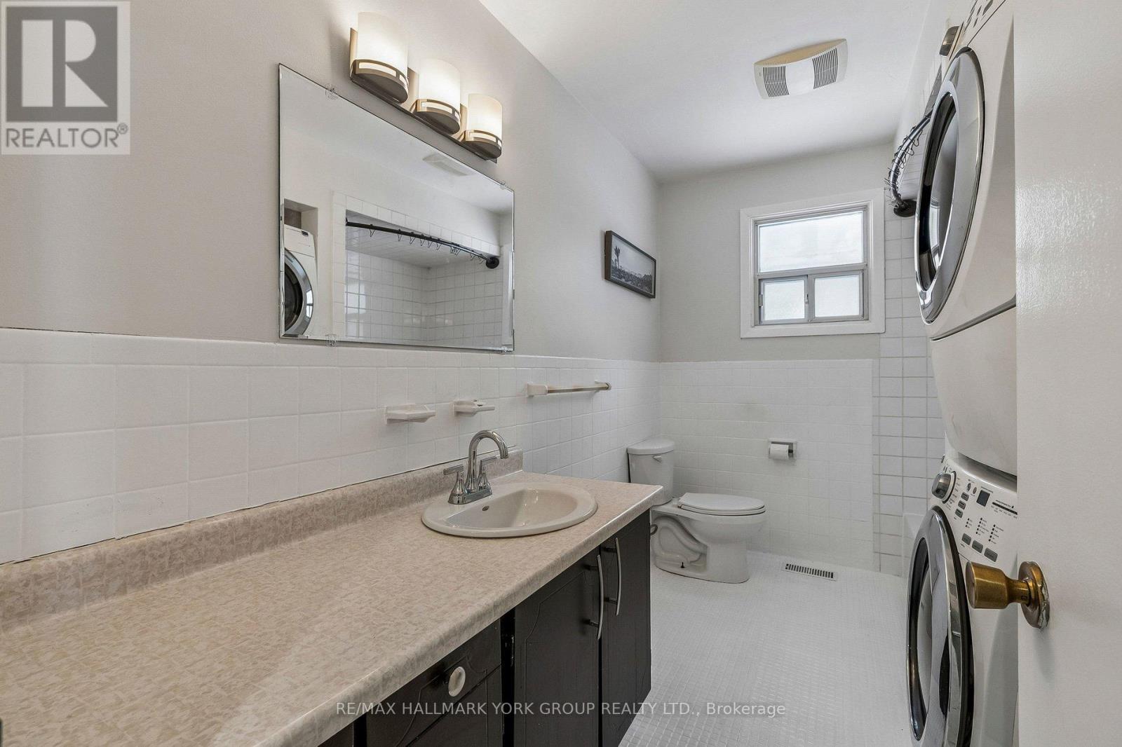 24 Coral Harbour Crescent, Markham, Ontario  L3T 2Z7 - Photo 18 - N12899070